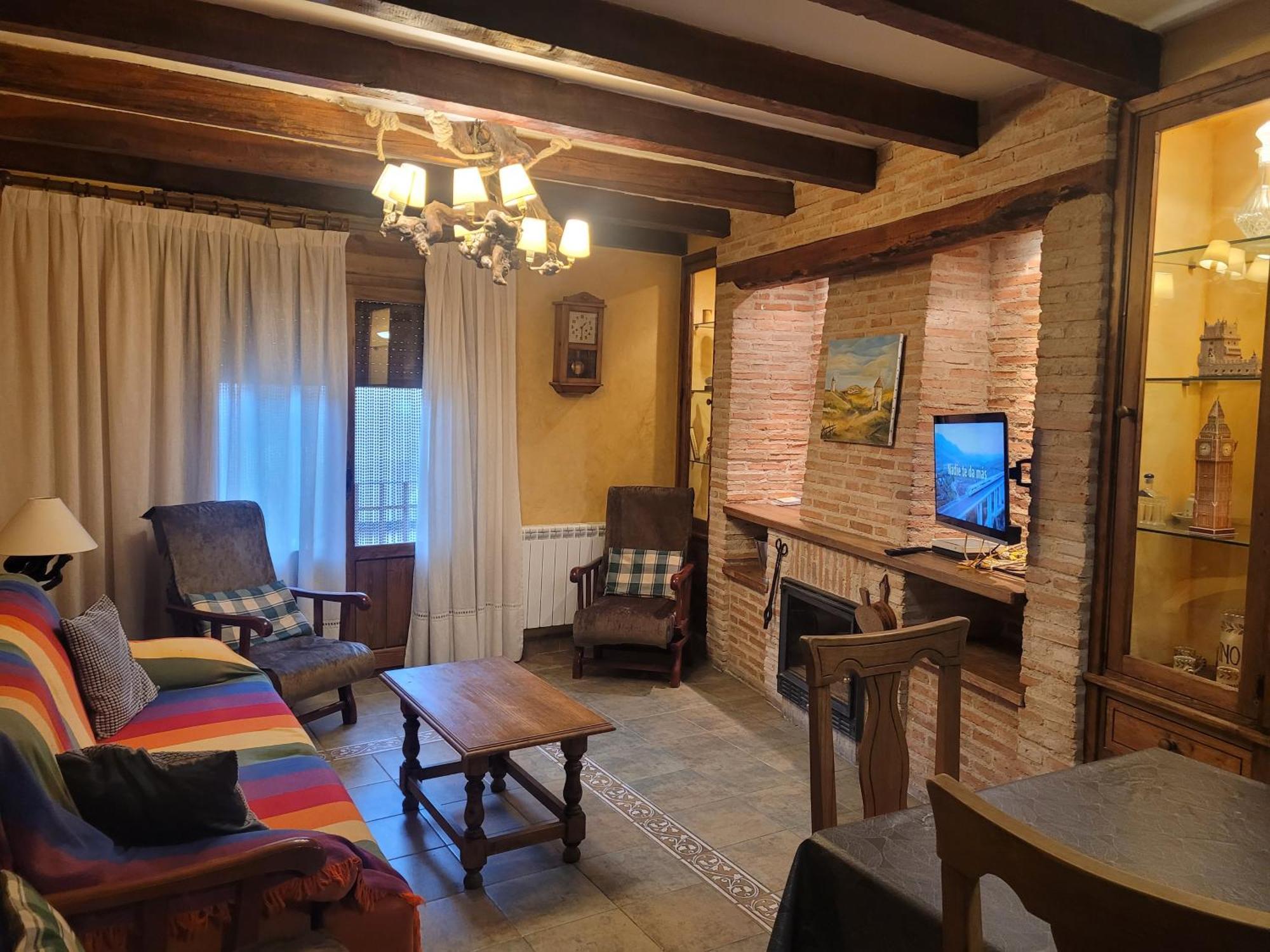 Casa Rural La Vid Кадальсо-де-лос-Видриос Экстерьер фото